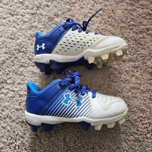 Under Armor Baseball Cleats - 11K